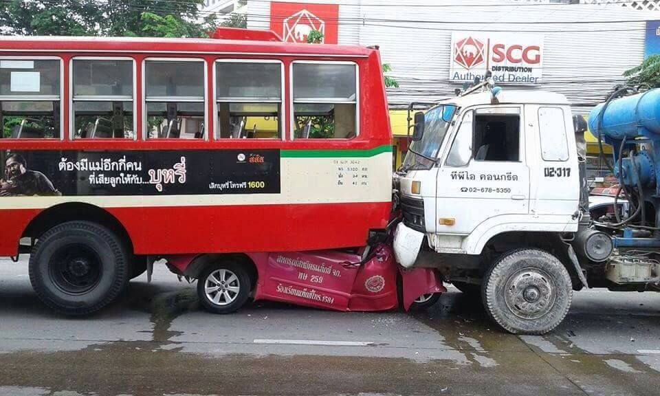 taxi bangkok lucky.jpg